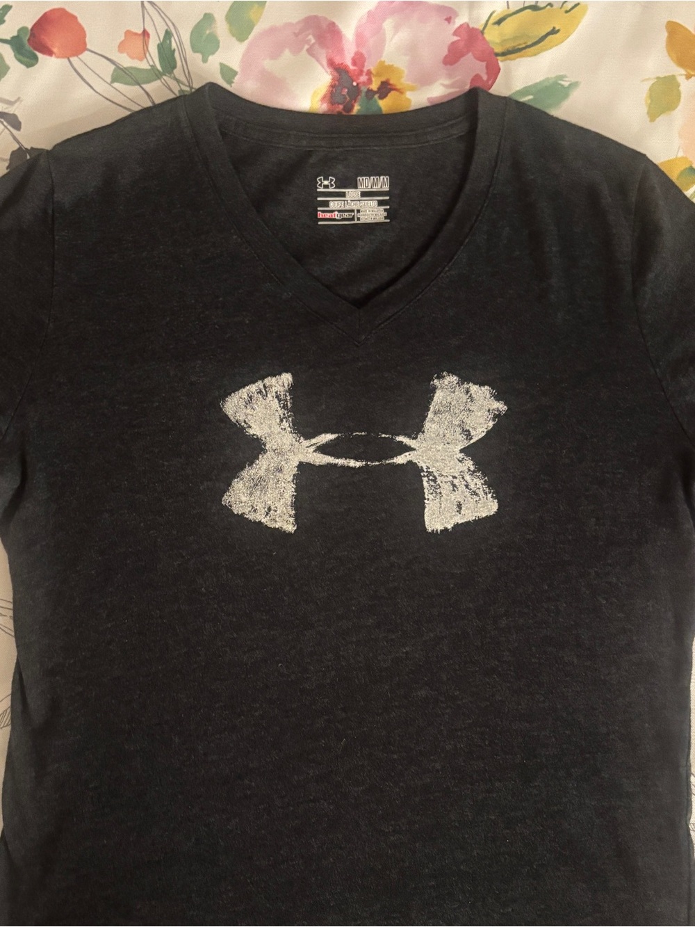 Under Armour Women’s Dark Grey V-Neck Performance Tee